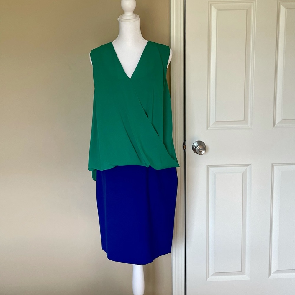 Dress - Picture 2 of 3